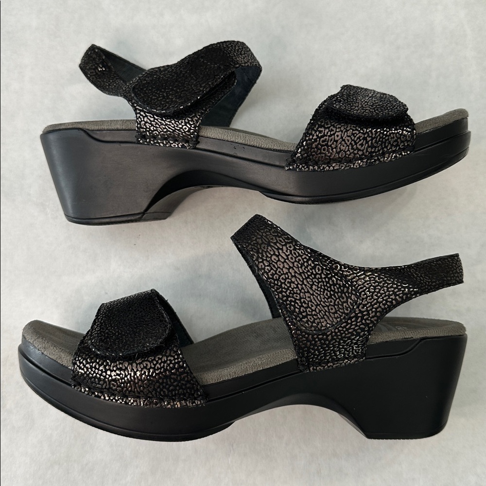 Dansko Sonnet Black Metallic Leather Sandals - Picture 6 of 8